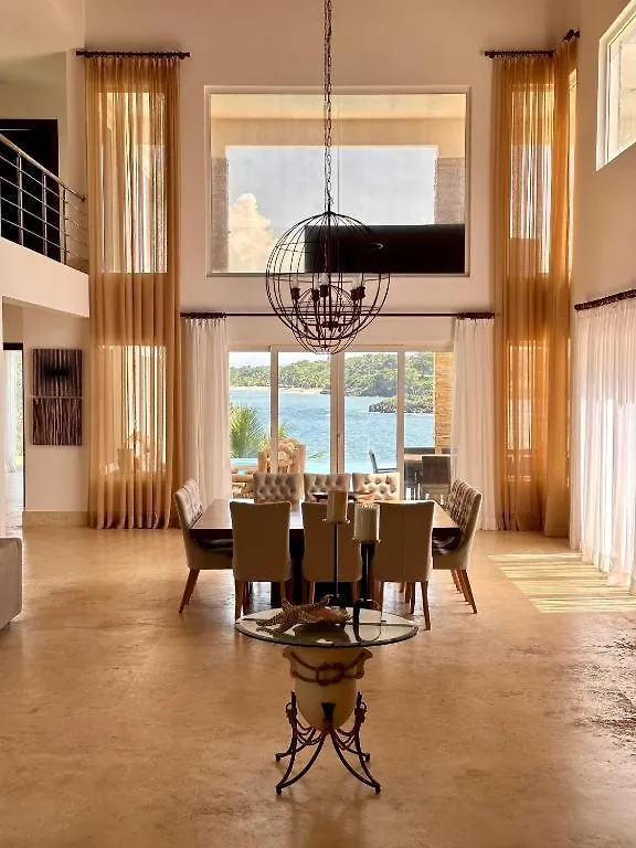 Cofresi Villas Maggiolo